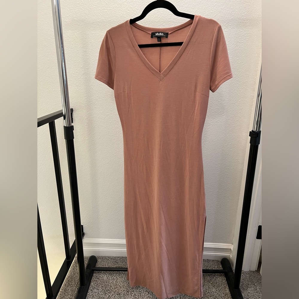 Lulu - Mid Length Slit Dress